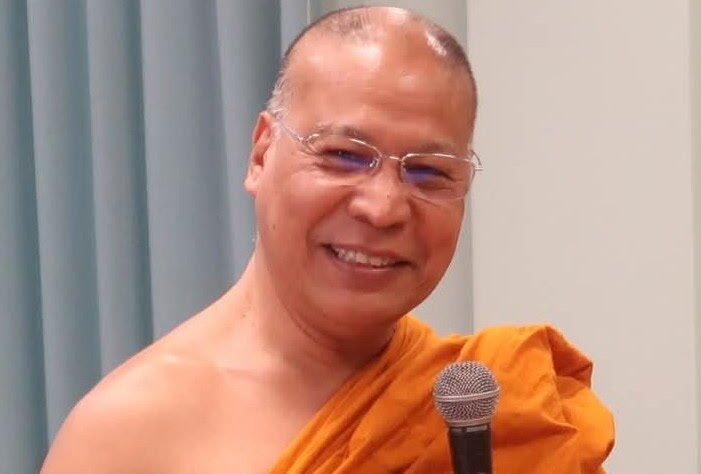 Walking for Peace:Embodied Compassion in Contemporary Buddhist Practice