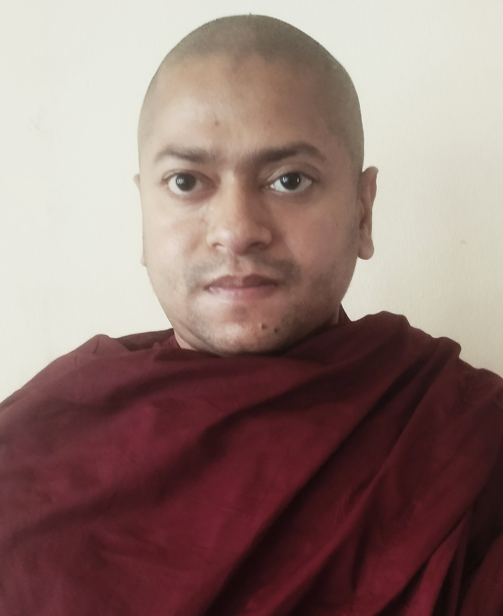 Learning to Walk in Peace